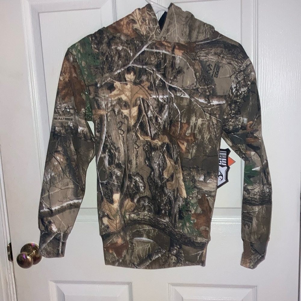 Boys large Camo Realtree fleece hoodie.